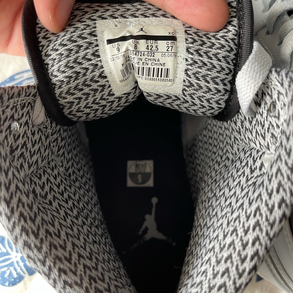 Jordan 1 mid pure platinum - Picture 3 of 6